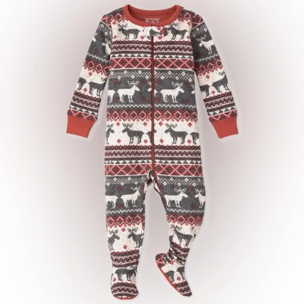 127 NWT The Children’s Place Thermal Footed Pajama - Size:‎ 3-6 months